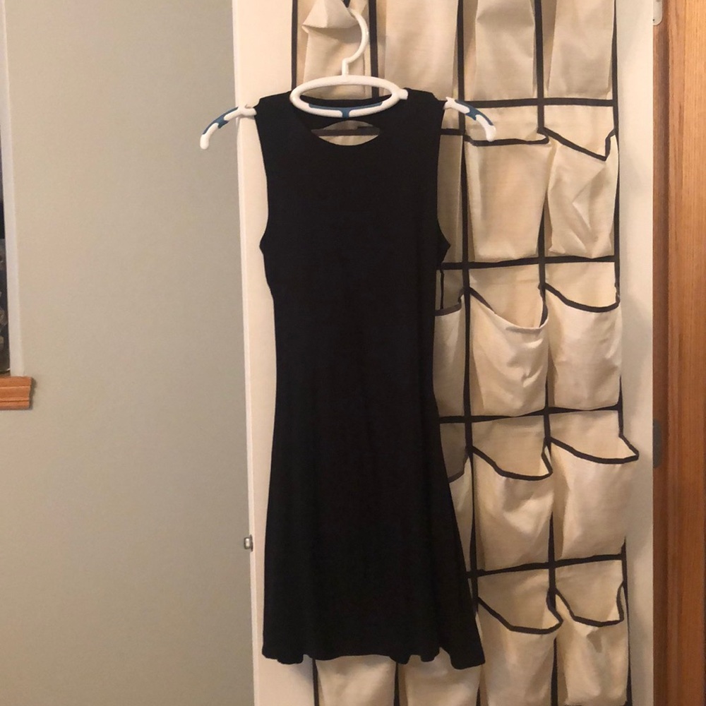 Black lulus dress